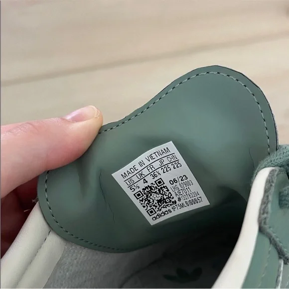 Adidas Samba OG Women’s Shoe - Picture 4 of 5